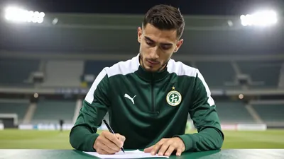 Konyaspor, 22 yaşındaki Macar orta saha oyuncusu Rajmund Toth'u 4 yıllık sözleşme ile kadrosuna dahil etti