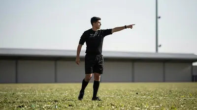 Konyaspor'un Süper Lig 5. Haftasında Trabzonspor ile oynayacağı kritik maçta, 30 yaşındaki Reşat Onur Coşkunses düdük...